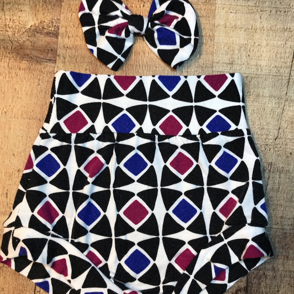 6/9 months bummies with matching hair bow
